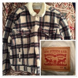 Levi Strauss button up trucker coat.